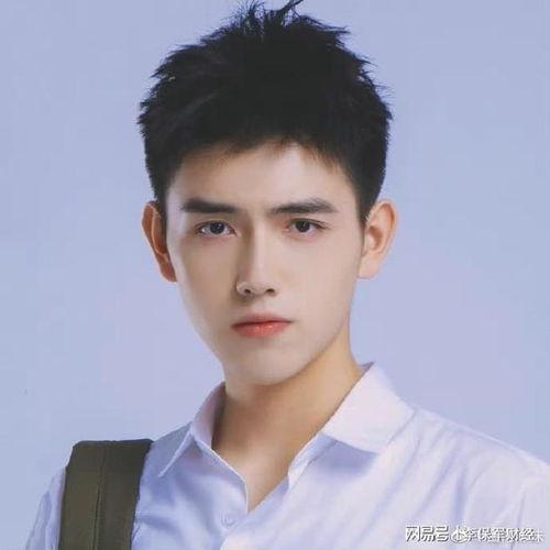 张若昀香烟爆料了吗视频,真相究竟如何？